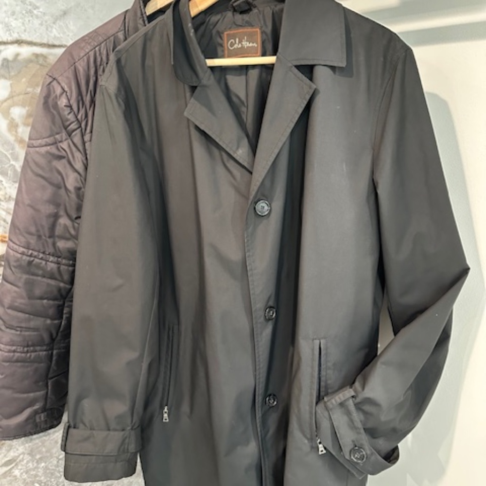 Cole Haan Raincoat with thermal insert-can be used separately! Medium, Black